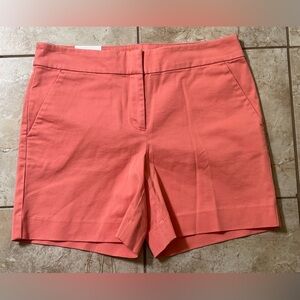 NWT Loft Riviera Short. Size 4. 6” Inseam.
